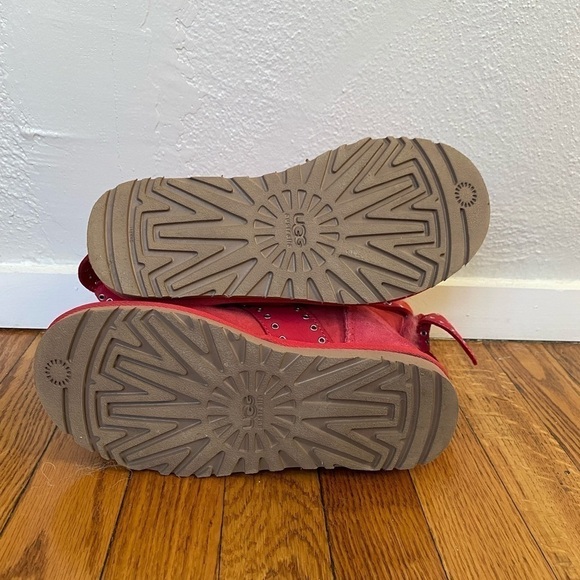 UGG Coral Short Boots with Bows Size 5 - Picture 7 of 8